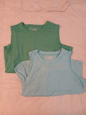 Avia Workout Tank Tops in Green and Light Blue